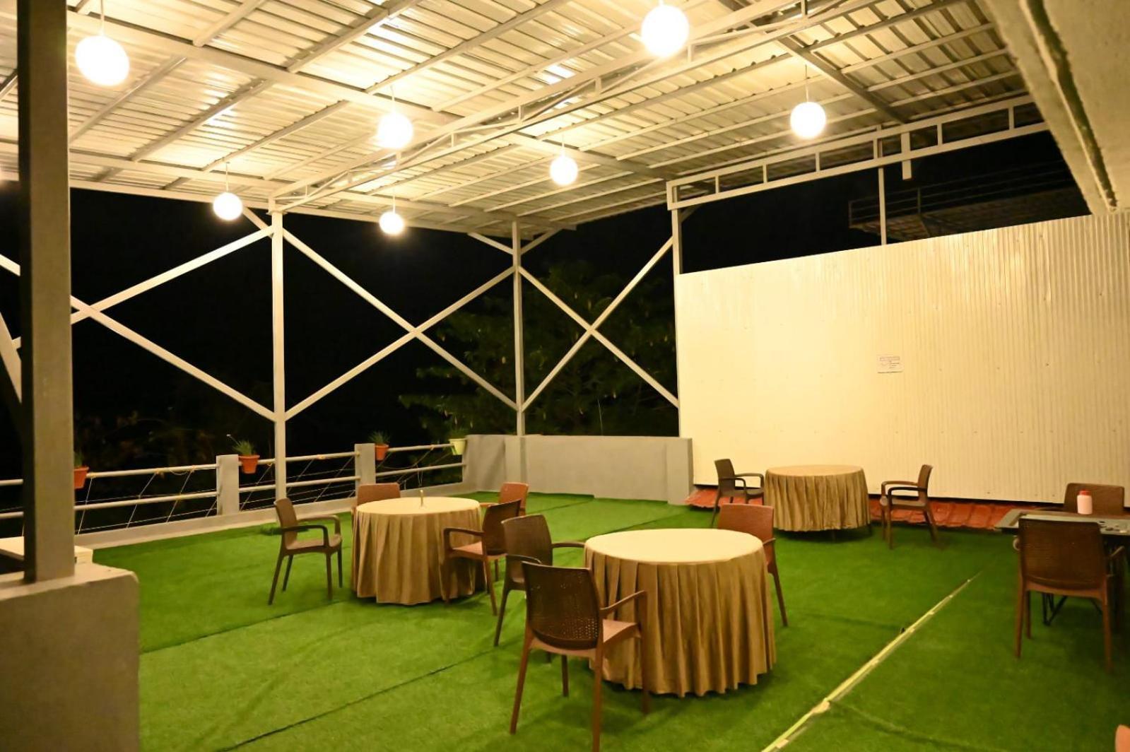 Olive Resort - Sillari Pench Silāri Екстериор снимка